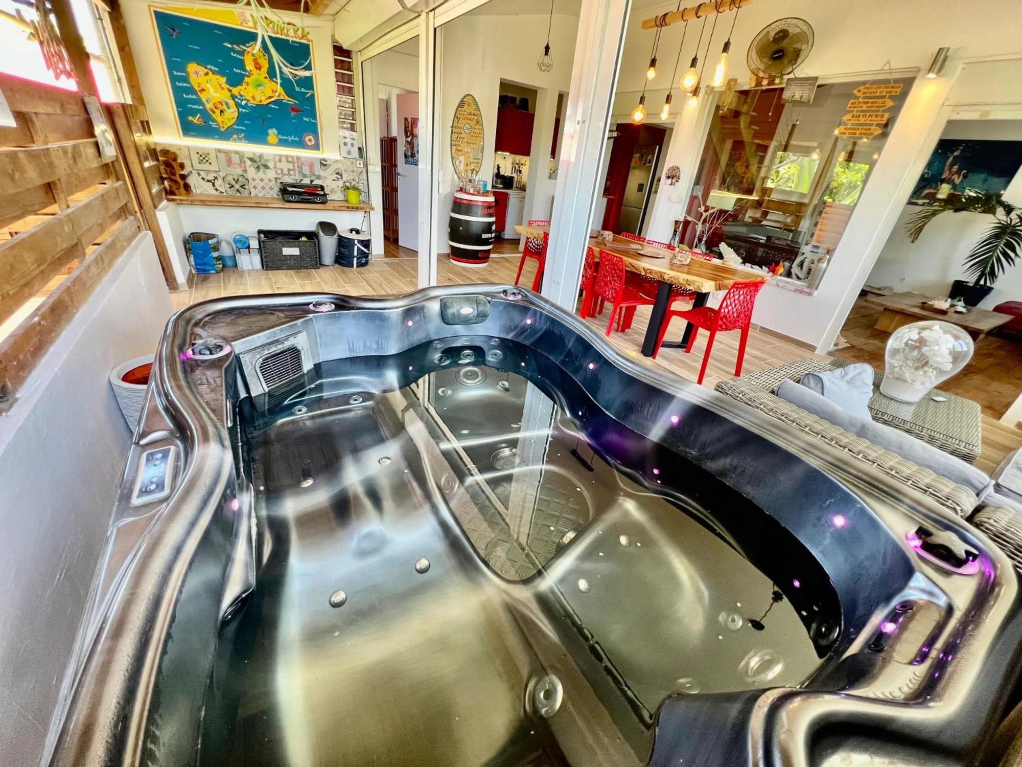 Appartement Spacieux A Sainte-Anne, Vue Sur La Mer Et Jacuzzi Екстериор снимка
