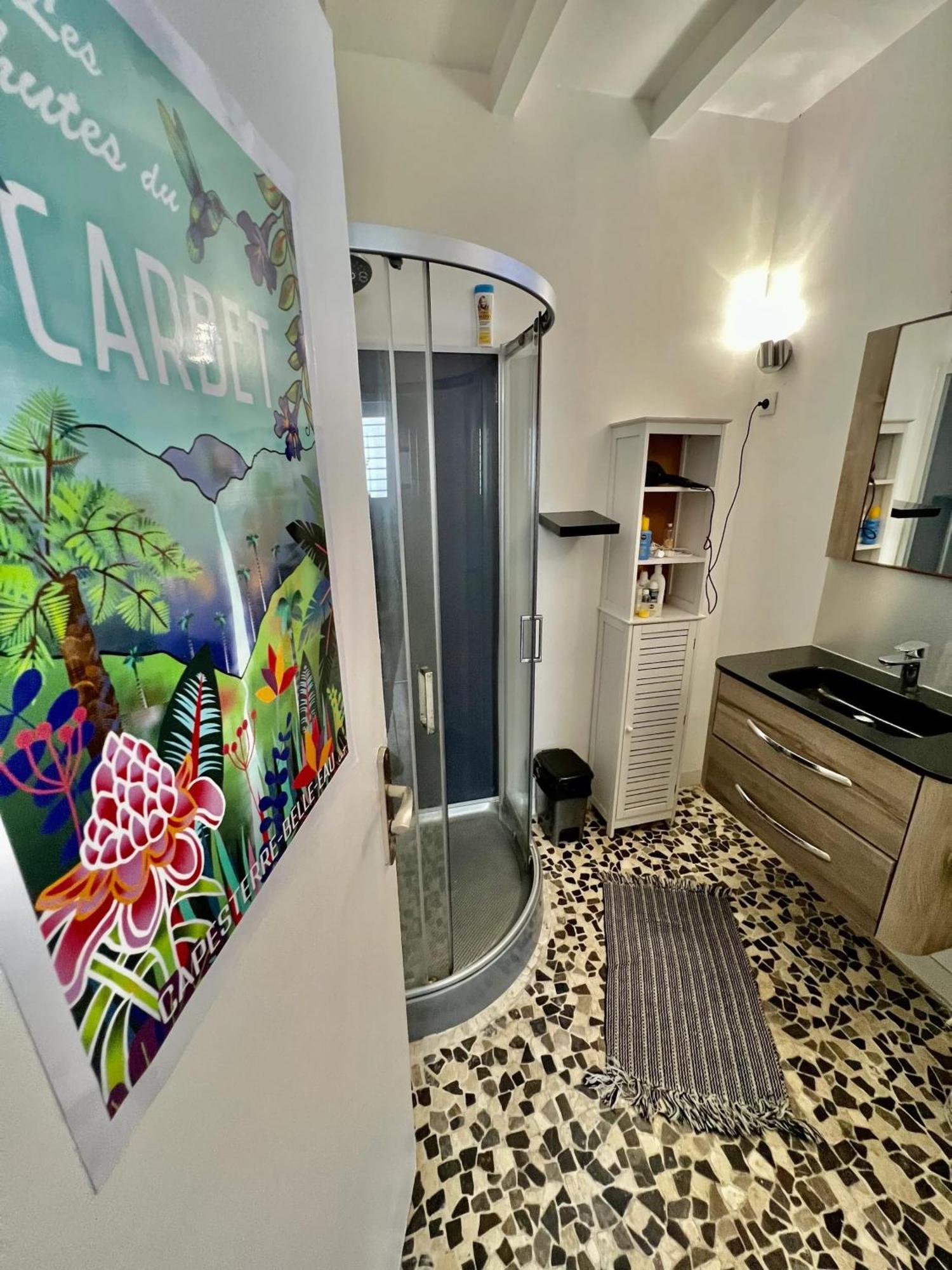Appartement Spacieux A Sainte-Anne, Vue Sur La Mer Et Jacuzzi Екстериор снимка